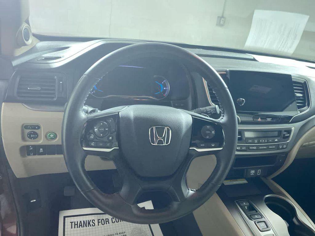 used 2022 Honda Pilot car, priced at $33,990