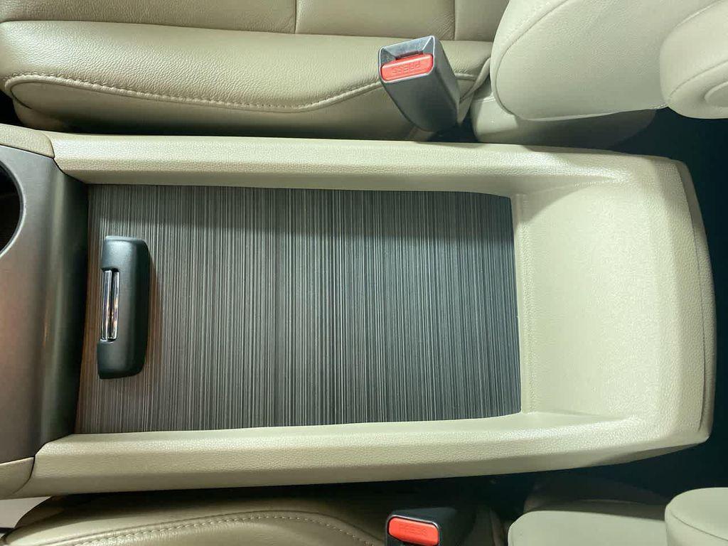 used 2022 Honda Pilot car, priced at $33,990