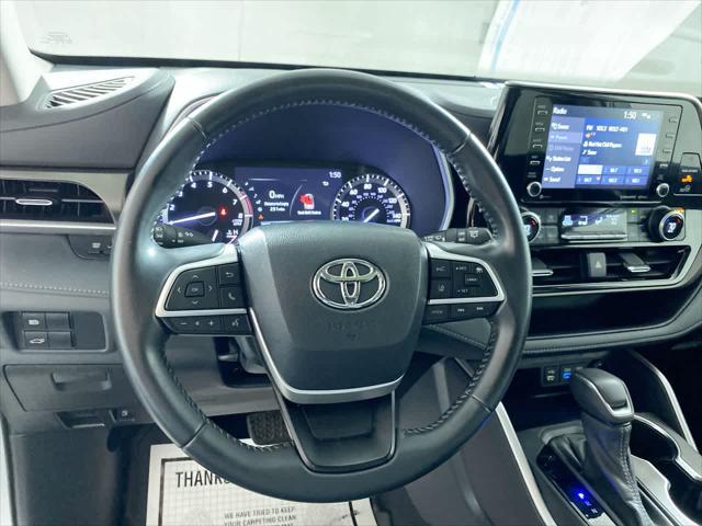 used 2022 Toyota Highlander car, priced at $37,990