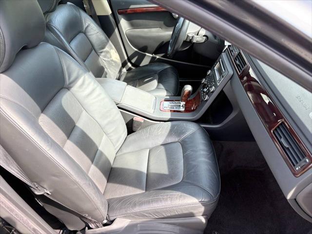 used 2007 Volvo S80 car, priced at $9,999