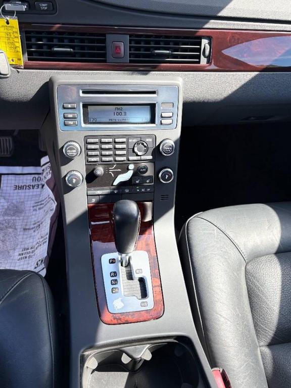 used 2007 Volvo S80 car, priced at $8,999