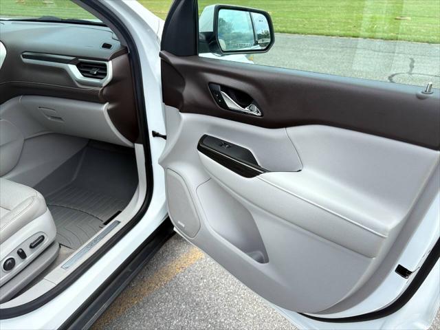 used 2018 GMC Acadia car, priced at $15,999