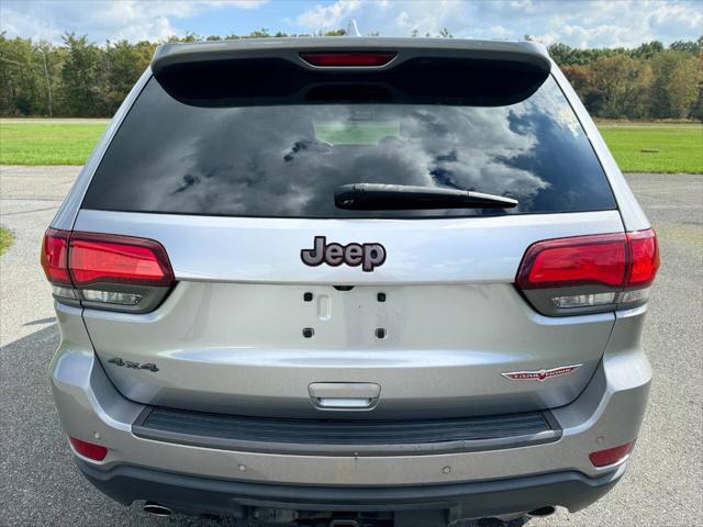 used 2017 Jeep Grand Cherokee car, priced at $17,999