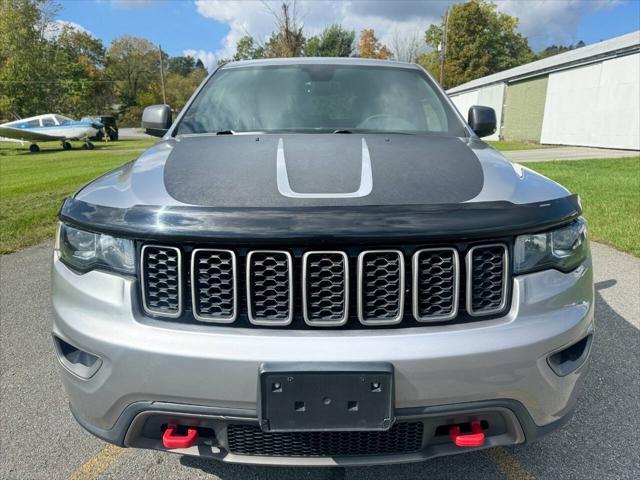 used 2017 Jeep Grand Cherokee car, priced at $17,999