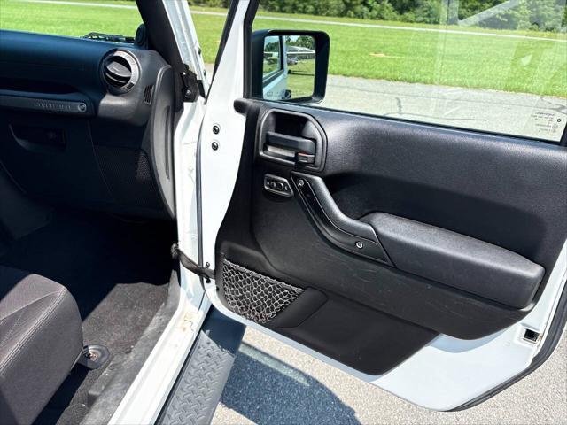 used 2013 Jeep Wrangler Unlimited car, priced at $14,999
