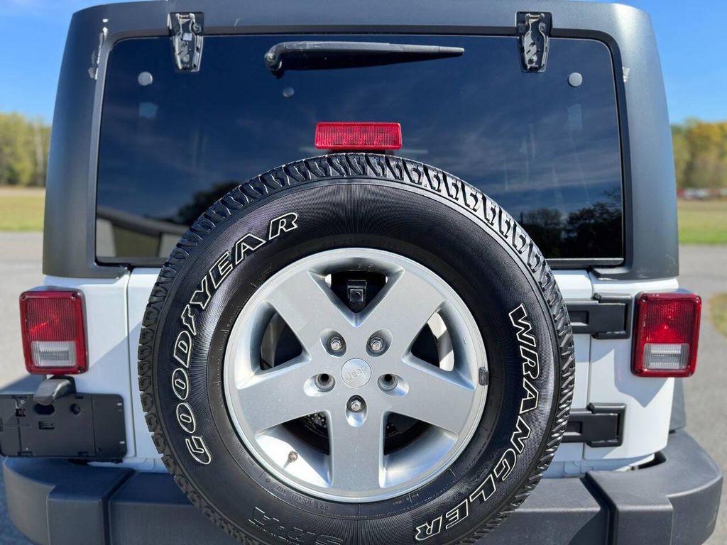 used 2013 Jeep Wrangler Unlimited car, priced at $14,499