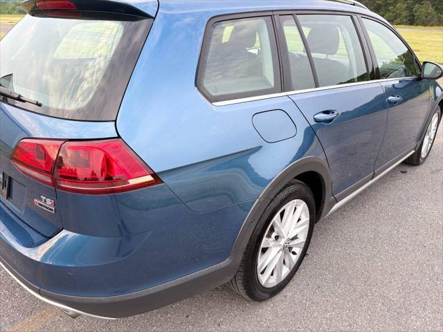 used 2017 Volkswagen Golf Alltrack car, priced at $14,999