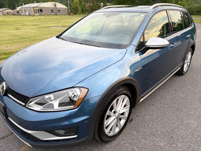 used 2017 Volkswagen Golf Alltrack car, priced at $14,999