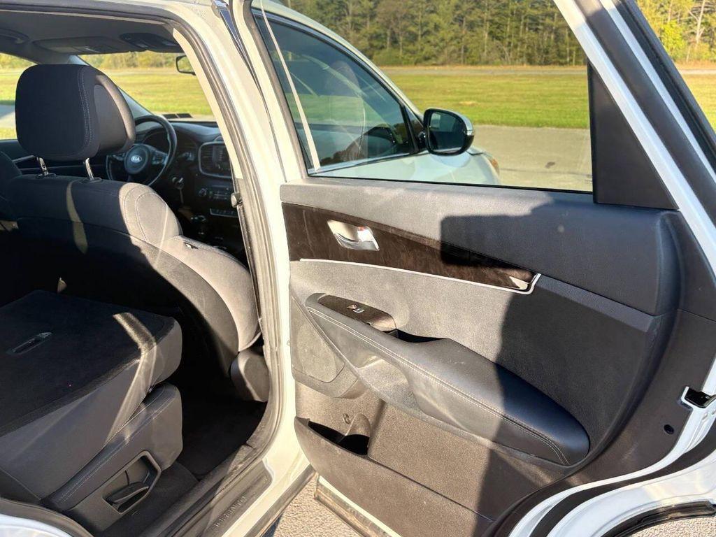 used 2016 Kia Sorento car, priced at $11,499