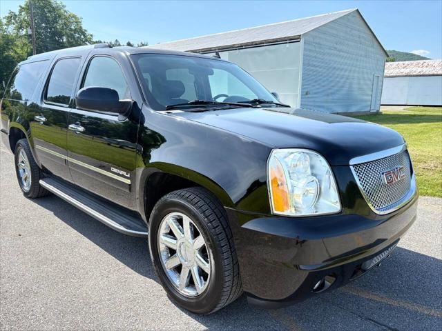 used 2013 GMC Yukon XL car, priced at $15,999