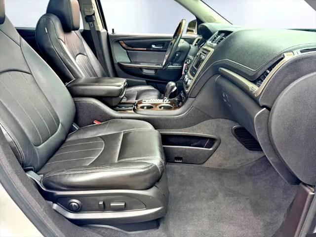 used 2013 GMC Acadia car, priced at $6,995