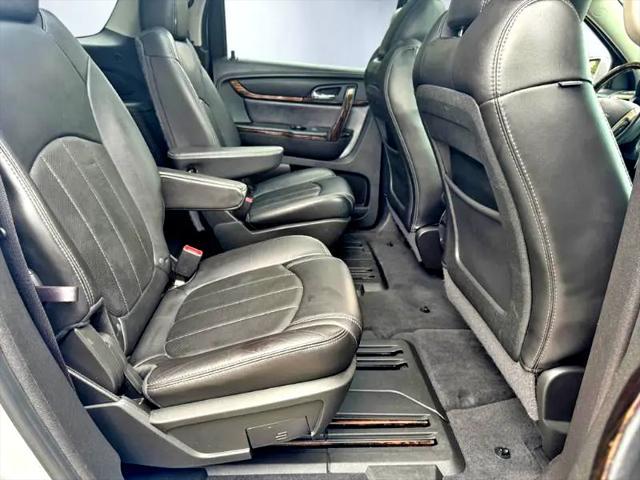 used 2013 GMC Acadia car, priced at $6,995