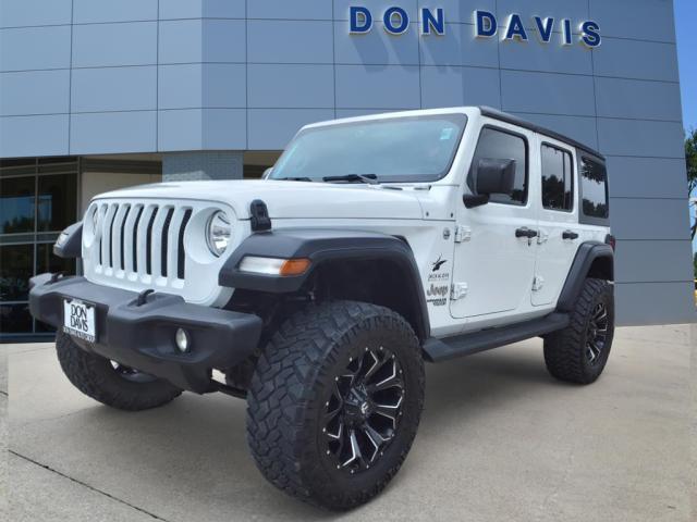 used 2018 Jeep Wrangler Unlimited car, priced at $28,490