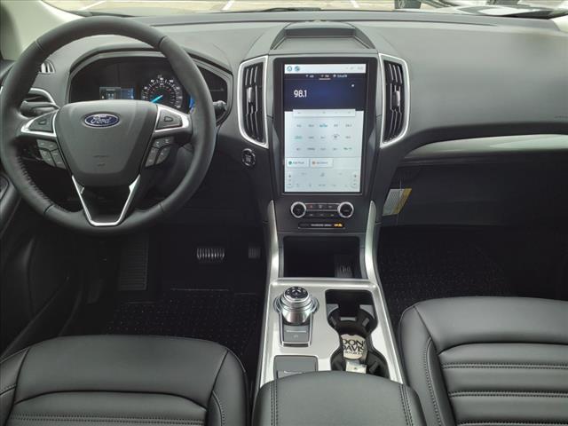 new 2024 Ford Edge car, priced at $36,760