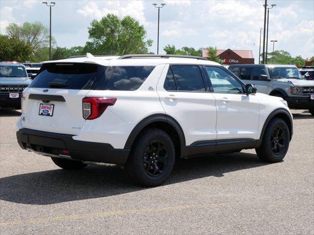 new 2024 Ford Explorer car, priced at $49,112