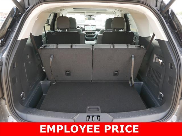 new 2025 Ford Explorer car, priced at $46,843