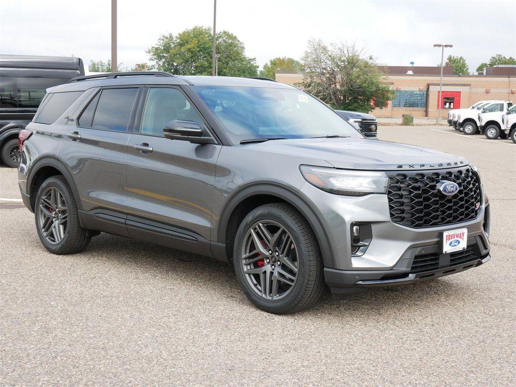 new 2025 Ford Explorer car, priced at $56,614
