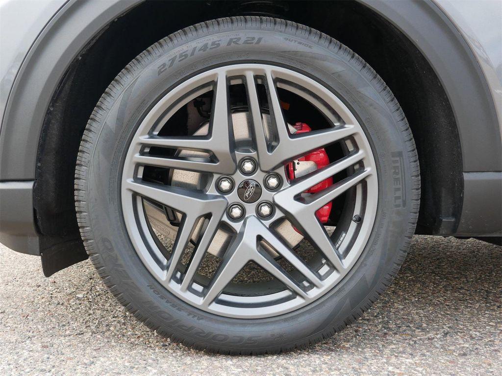 new 2025 Ford Explorer car, priced at $56,614