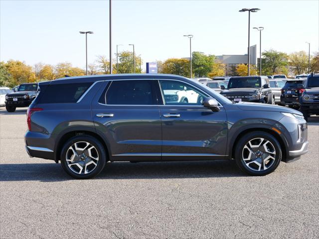 used 2024 Hyundai Palisade car, priced at $41,989