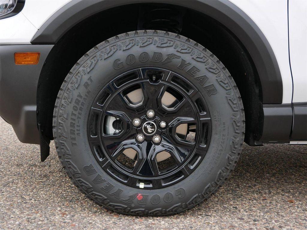 new 2025 Ford Bronco Sport car, priced at $43,334