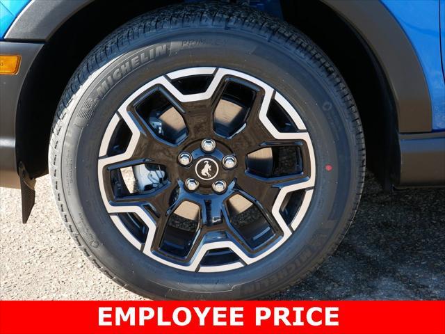 new 2025 Ford Bronco Sport car, priced at $38,075
