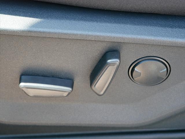 new 2025 Ford F-150 car, priced at $58,180