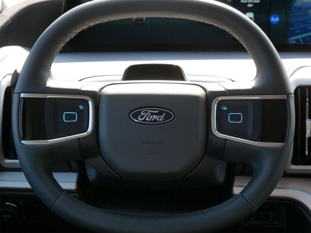 new 2025 Ford Expedition Max car, priced at $73,759