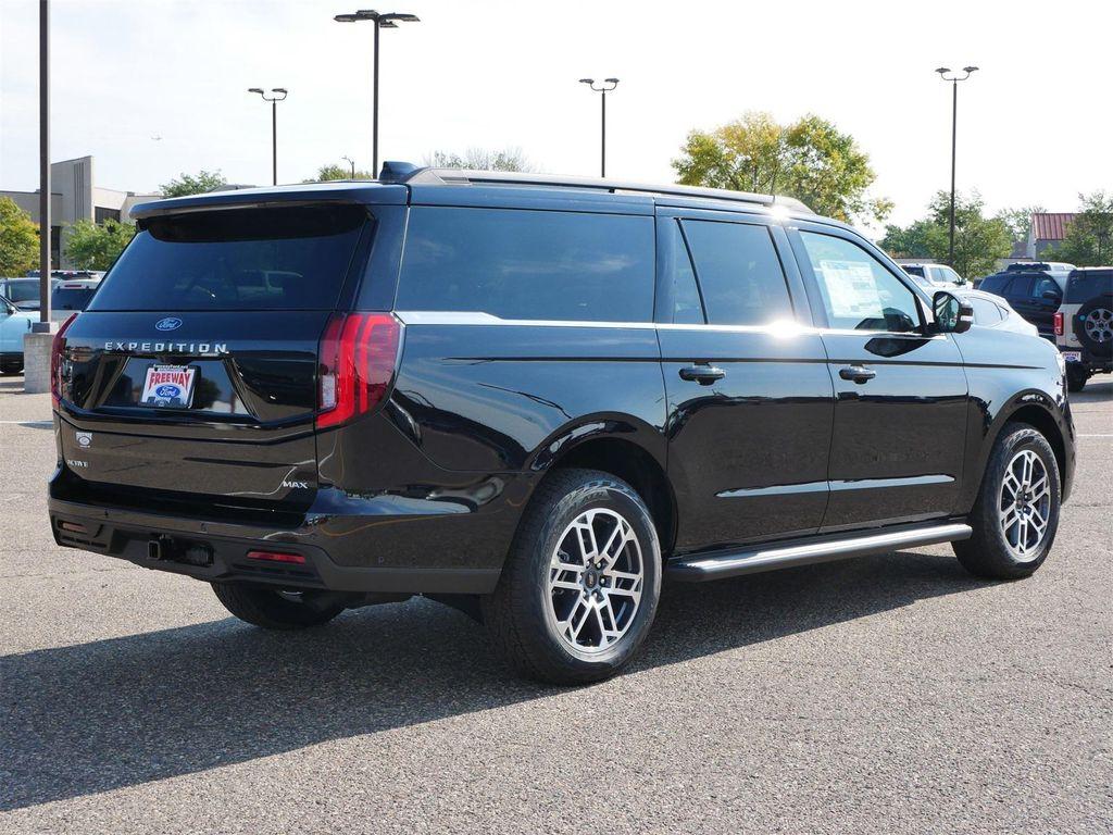 new 2025 Ford Expedition Max car, priced at $73,759