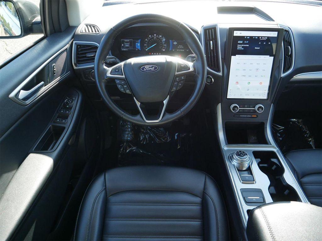 used 2022 Ford Edge car, priced at $21,321
