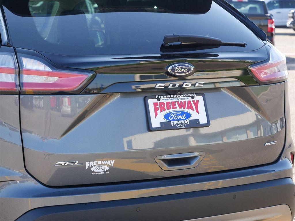 used 2022 Ford Edge car, priced at $21,321