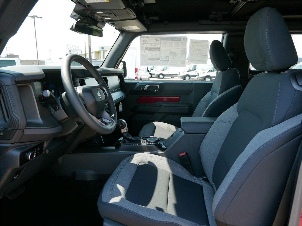 new 2025 Ford Bronco car, priced at $38,323