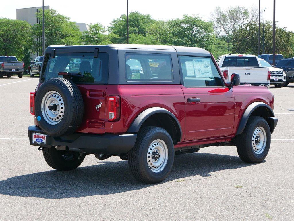 new 2025 Ford Bronco car, priced at $38,323