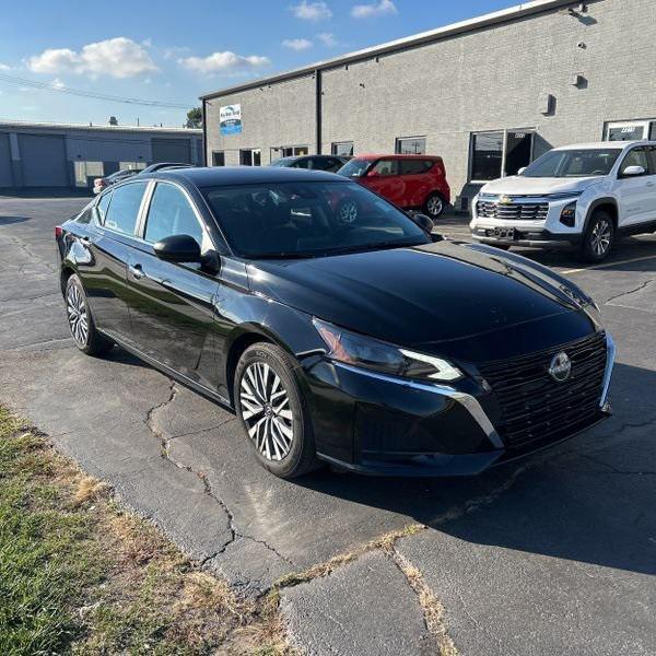 used 2025 Nissan Altima car, priced at $21,995