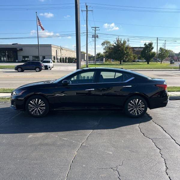 used 2025 Nissan Altima car, priced at $21,995