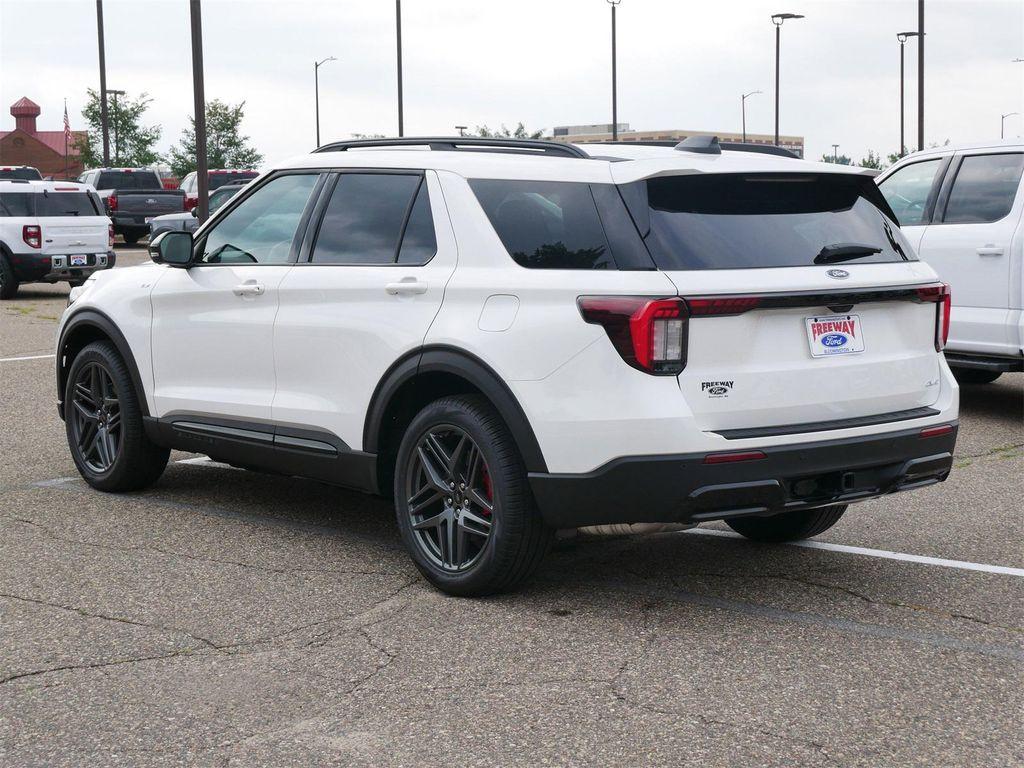 new 2025 Ford Explorer car, priced at $50,785