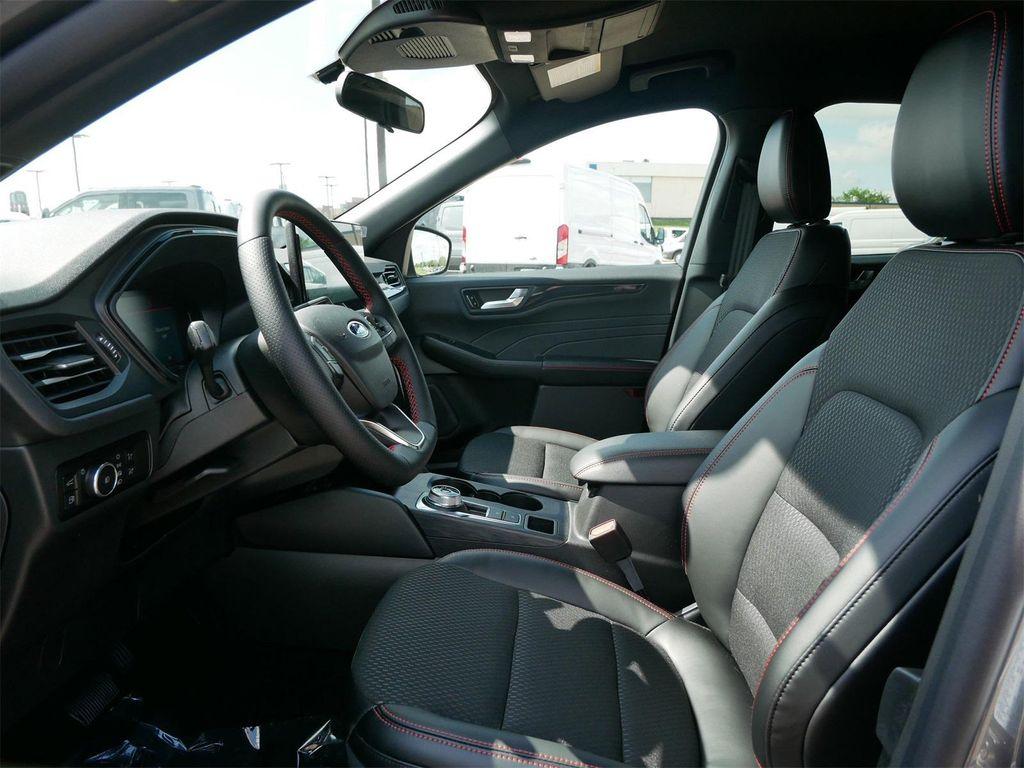 new 2025 Ford Escape car, priced at $32,694