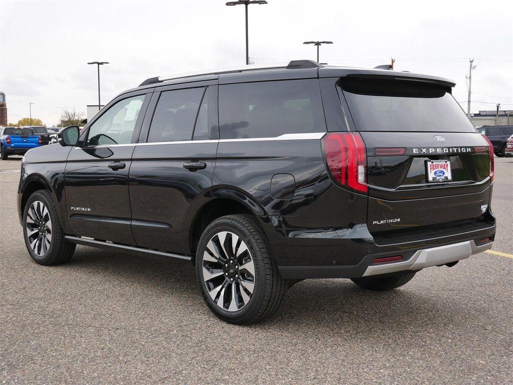 new 2025 Ford Expedition car, priced at $80,604