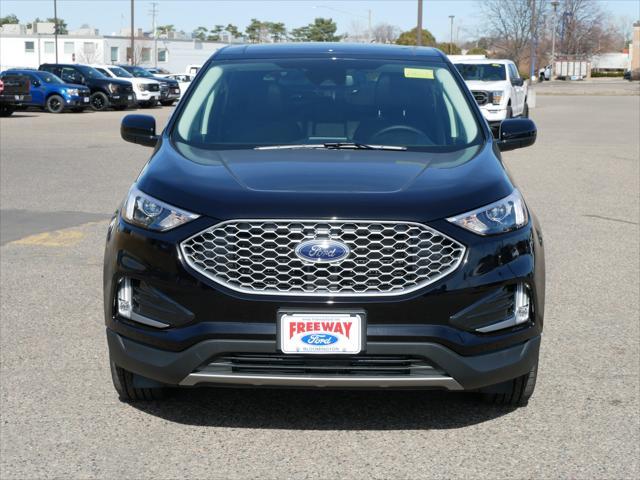 new 2024 Ford Edge car, priced at $38,300