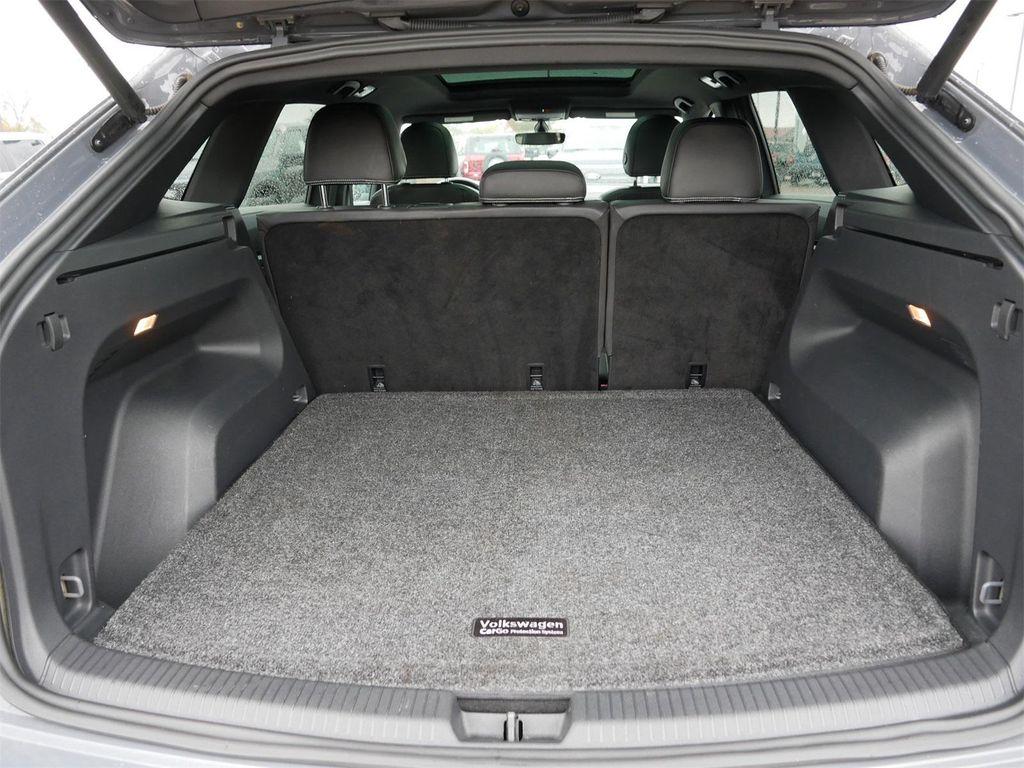 used 2021 Volkswagen Atlas Cross Sport car, priced at $23,395