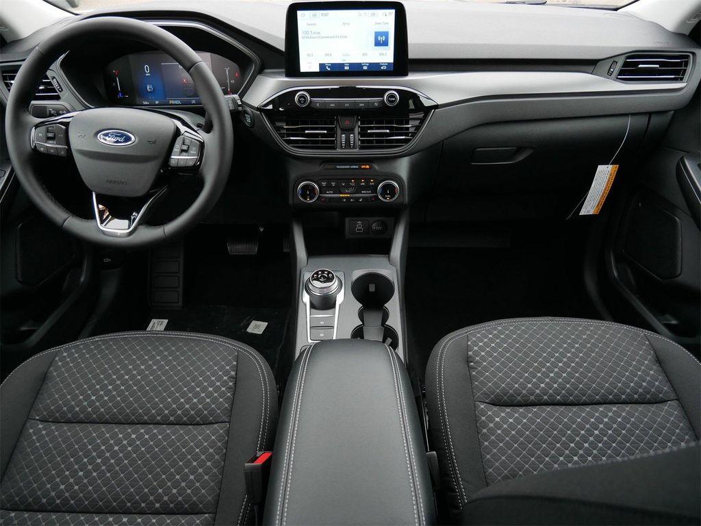 new 2025 Ford Escape car, priced at $29,069