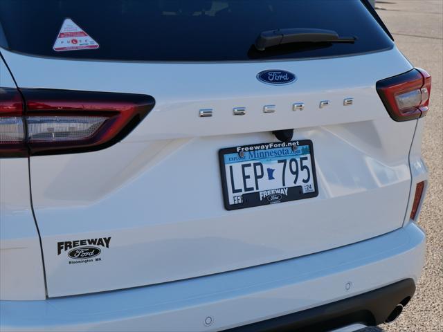 new 2023 Ford Escape car, priced at $24,999