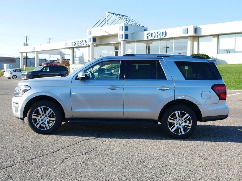 used 2024 Ford Expedition car, priced at $46,895