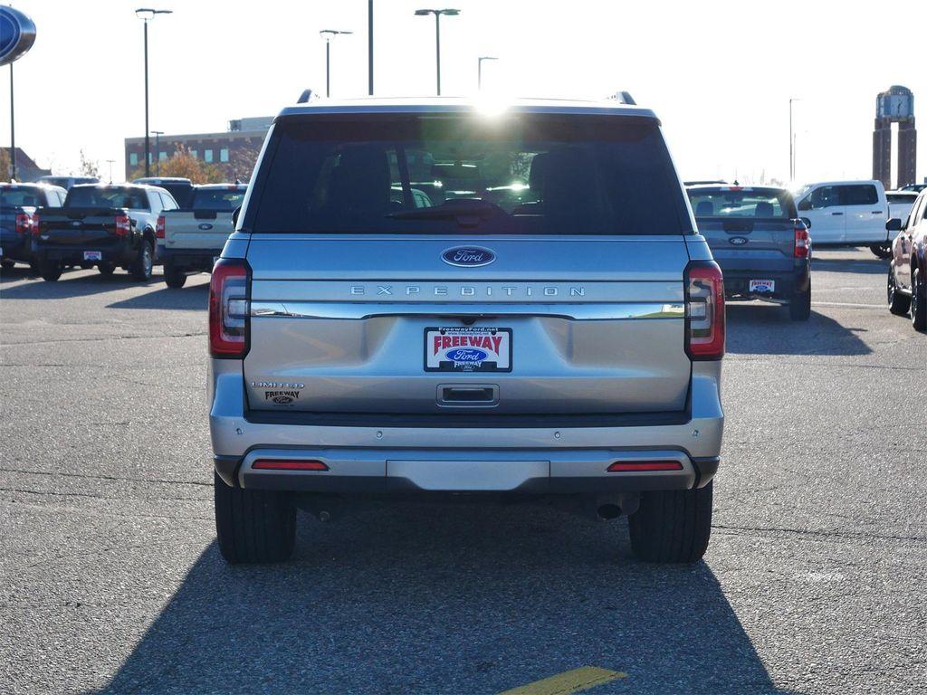 used 2024 Ford Expedition car, priced at $46,895