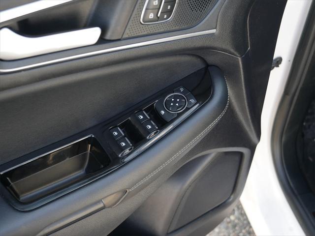 used 2019 Ford Edge car, priced at $20,934