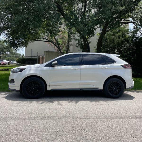 used 2019 Ford Edge car, priced at $21,741
