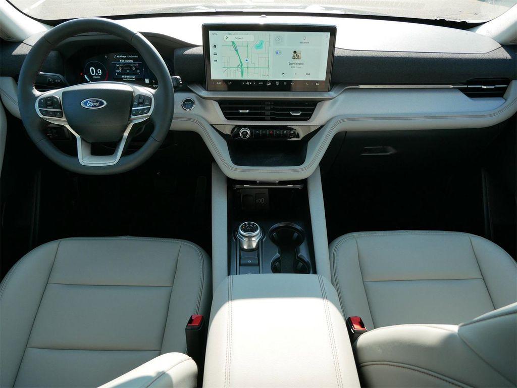 new 2025 Ford Explorer car, priced at $42,977