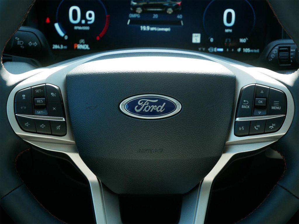 new 2025 Ford Explorer car, priced at $42,977
