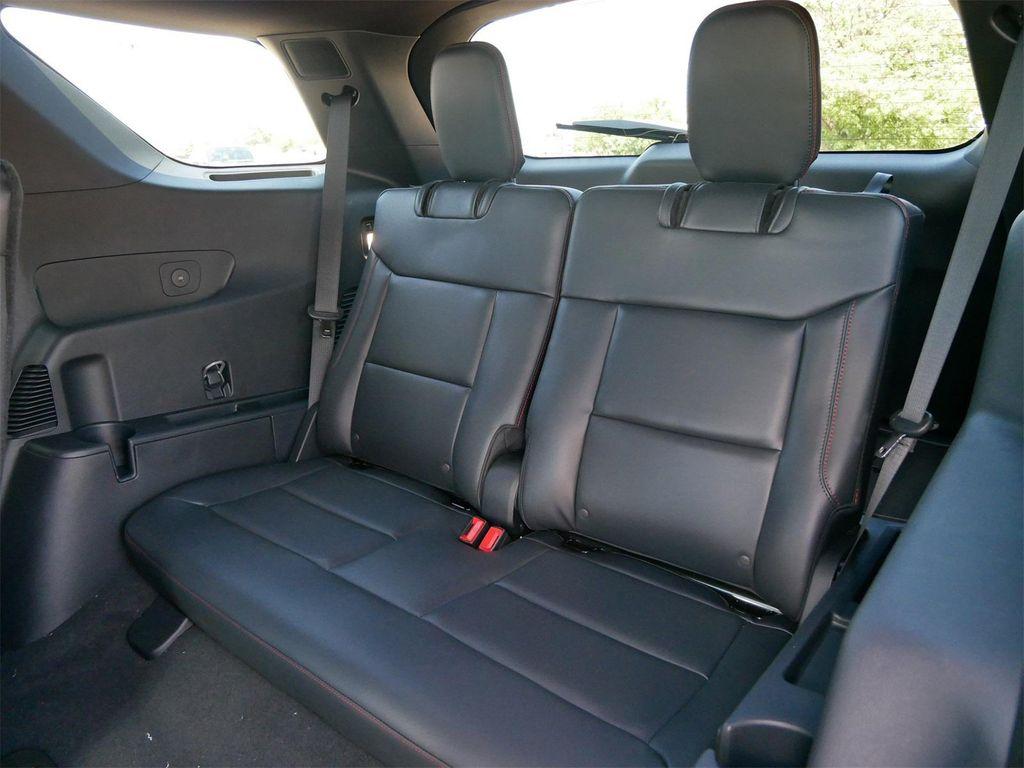 new 2025 Ford Explorer car, priced at $48,884