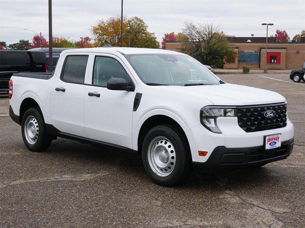 new 2025 Ford Maverick car, priced at $33,363