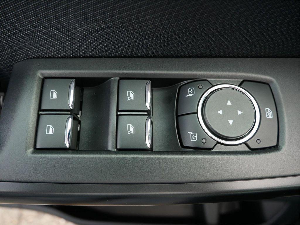 new 2025 Ford F-150 car, priced at $44,553